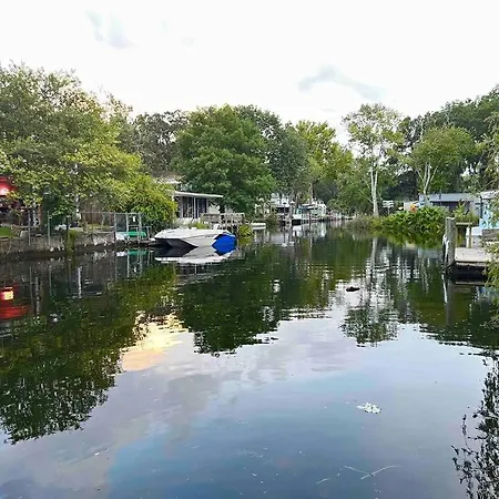 Weeki Wachee Retreat Canal Home With Hot Tub Kayaks Canoe And Boat With Trolling Motor Included Spring Hill Extérieur photo