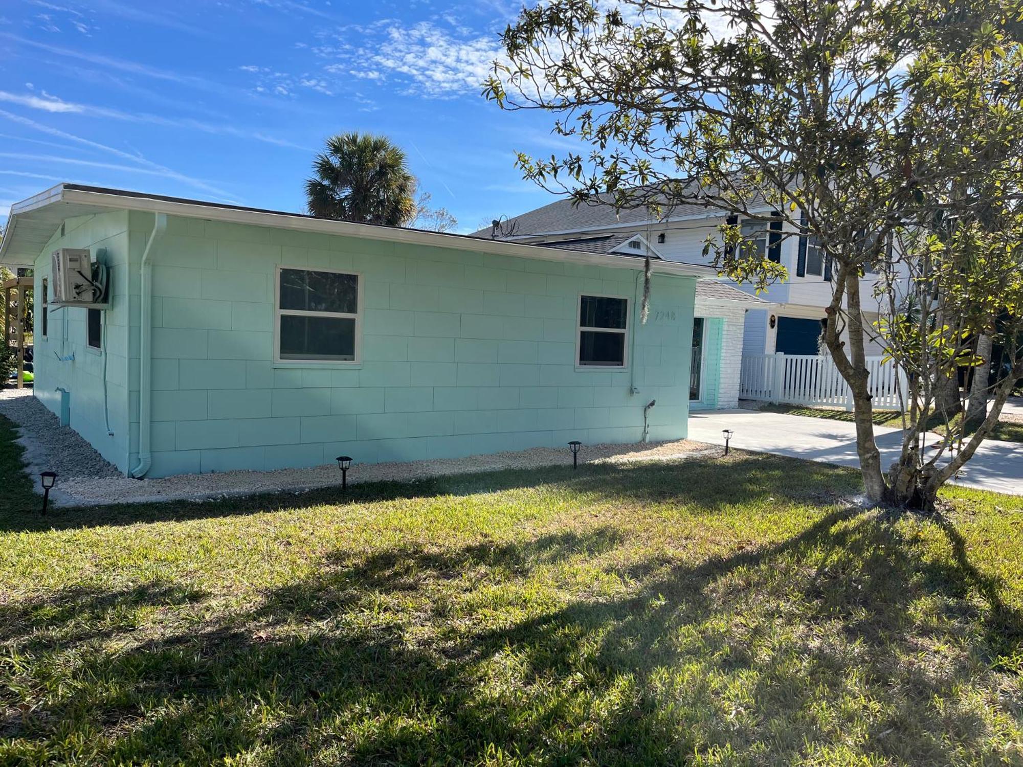 Weeki Wachee Retreat Canal With Hot Tub Kayaks Canoe And Boat With Trolling Motor Included Hébergement de vacances Spring Hill
